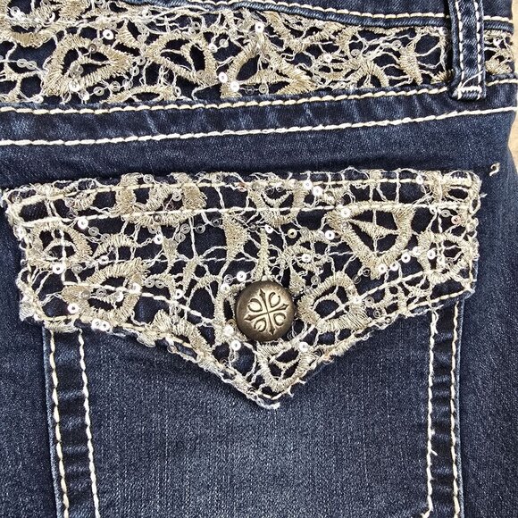 A.N.A Womens Mid-Rise Bootcut Jeans Size 6 Dark Wash Embroidered Sequin Pocket - Picture 4 of 6